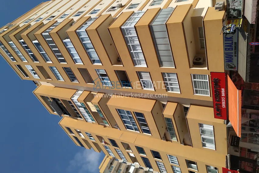 Квартира 1+1 с мебелью, видом на море и застекленным балконом - Алания, район Махмутлар 4 