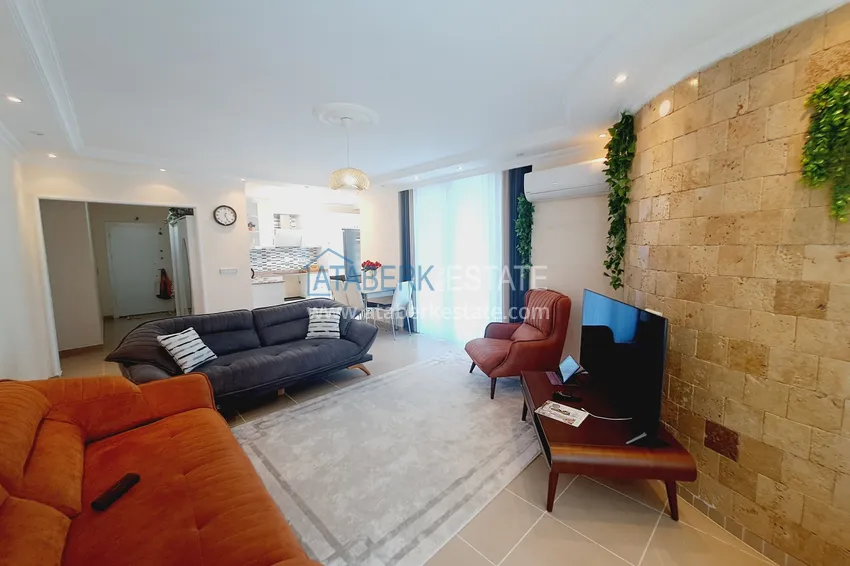 Приобрести Квартира 2+1 от собственника – мебель, ремонт, застеклённые балконы, район Махмутлар 4 