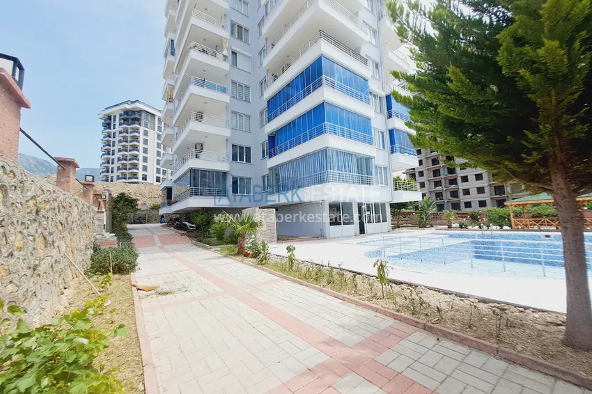 Квартира 2+1 от собственника – мебель, ремонт, застеклённые балконы, район Махмутлар 5 