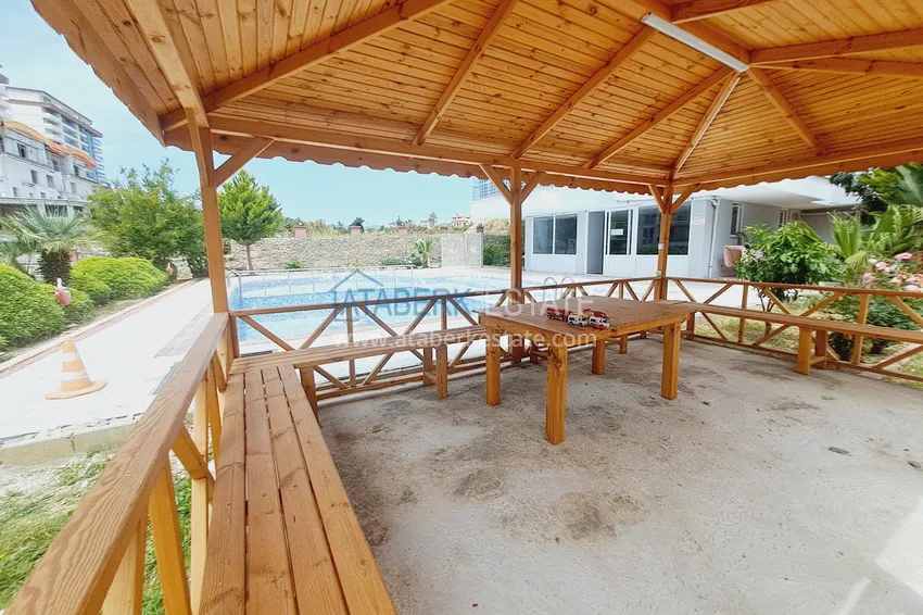 Квартира 2+1 от собственника – мебель, ремонт, застеклённые балконы, район Махмутлар 6 