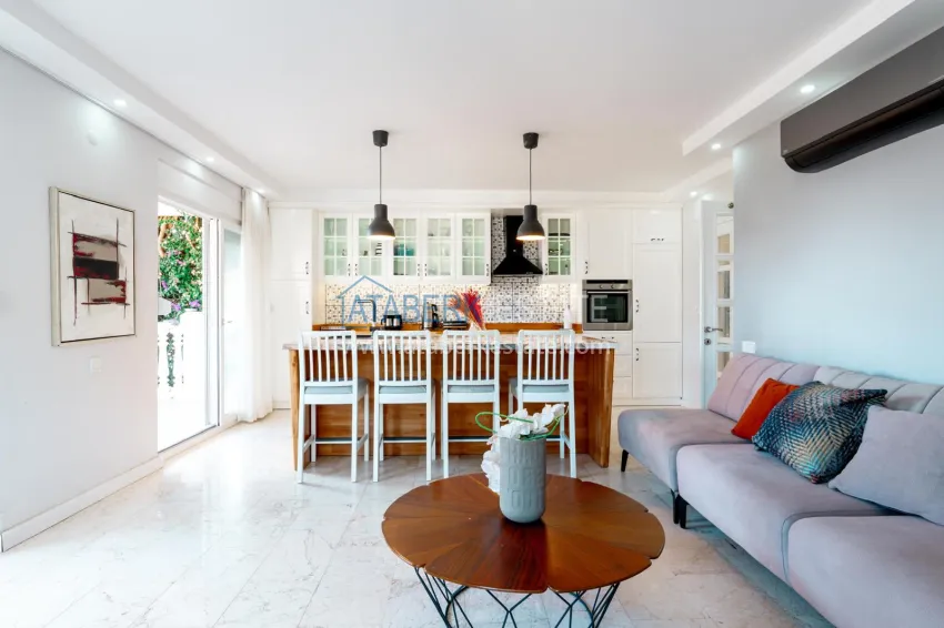 Приобрести Меблированная вилла 3+1 в Алании, с эффектным панорамным видом – горный район Тепе 7 