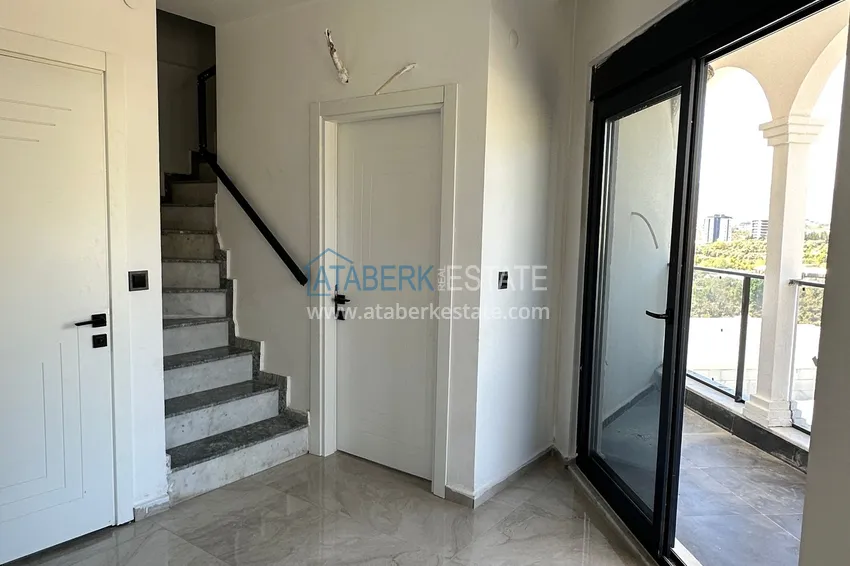 Приобрести Пентхаус-дуплекс 2+1 с чистовой отделкой и видом на горы – Махмутлар, Алания 2 