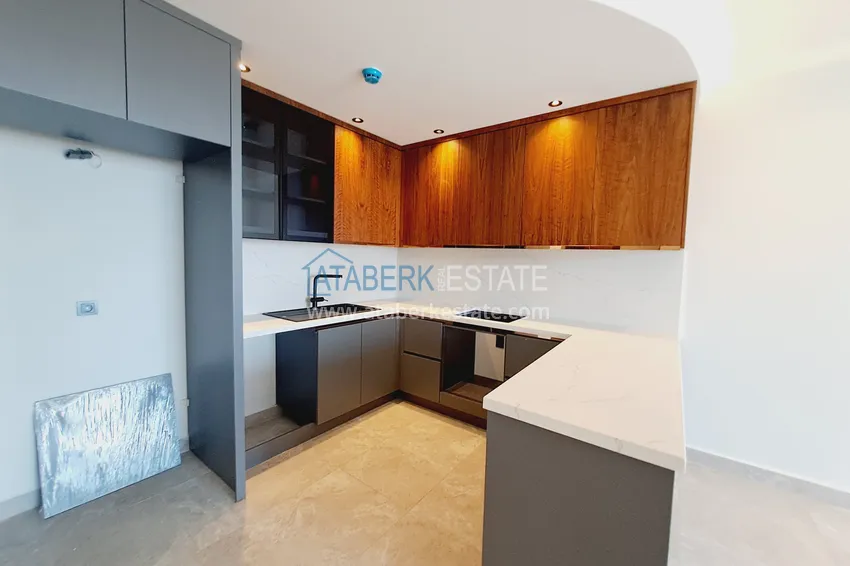 Приобрести Квартира 1+1 от собственника  с частичным видом на море в элитном комплексе – Тосмур, Алания 3 