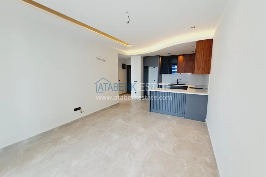 Приобрести Квартира 1+1 от собственника  с частичным видом на море в элитном комплексе – Тосмур, Алания 6 