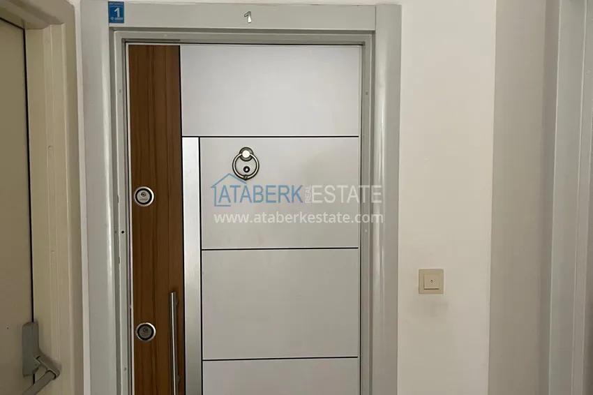 Приобрести Меблированная трехкомнатная квартира в уютном комплексе - Махмутлар, Алания 1 