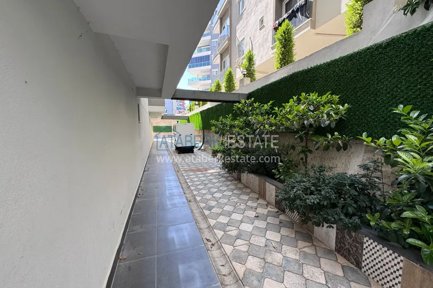 Квартира 1+1 с дизайнерским интерьером – Алания, Махмутлар 13