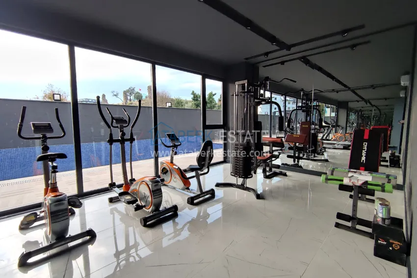 Частично меблированная двухкомнатная квартира в районе Махмутлар, Алания 17