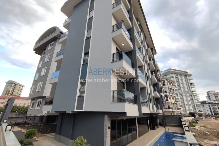 Частично меблированная двухкомнатная квартира в районе Махмутлар, Алания 5