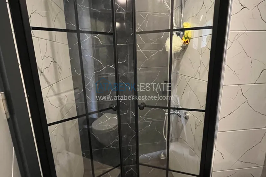 Приобрести Квартира 2+1 с мебелью в центре Махмутлара, район субботнего рынка 10 