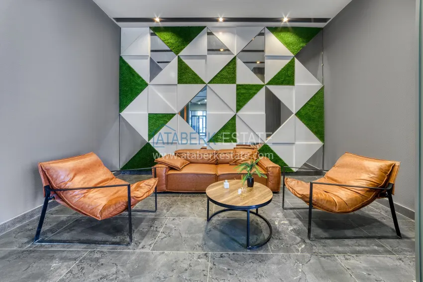 Квартира 2+1 с мебелью в центре Махмутлара, район субботнего рынка 21 