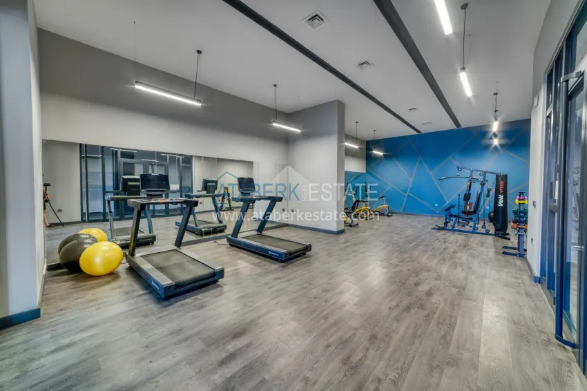 Квартира 2+1 с мебелью в центре Махмутлара, район субботнего рынка 23 