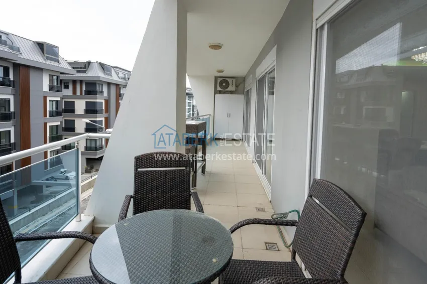 Приобрести Трехкомнатная квартира с мебелью в благоустроенном комплексе – район Оба, Алания 14 