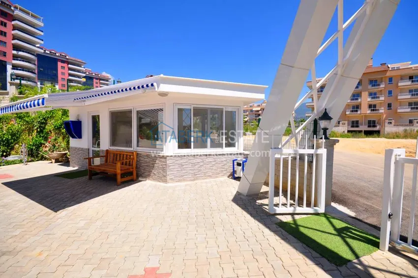 Трехкомнатная квартира с мебелью в благоустроенном комплексе – район Оба, Алания 15 