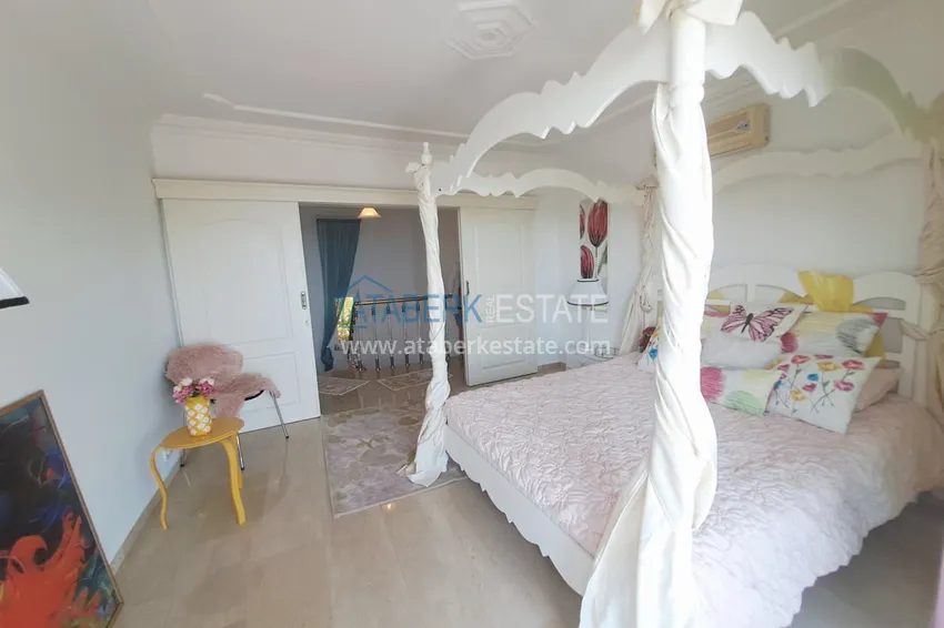 Приобрести Трехэтажная частная вилла с мебелью от собственника - Алания, район Бекташ. Подходит под ВНЖ 19