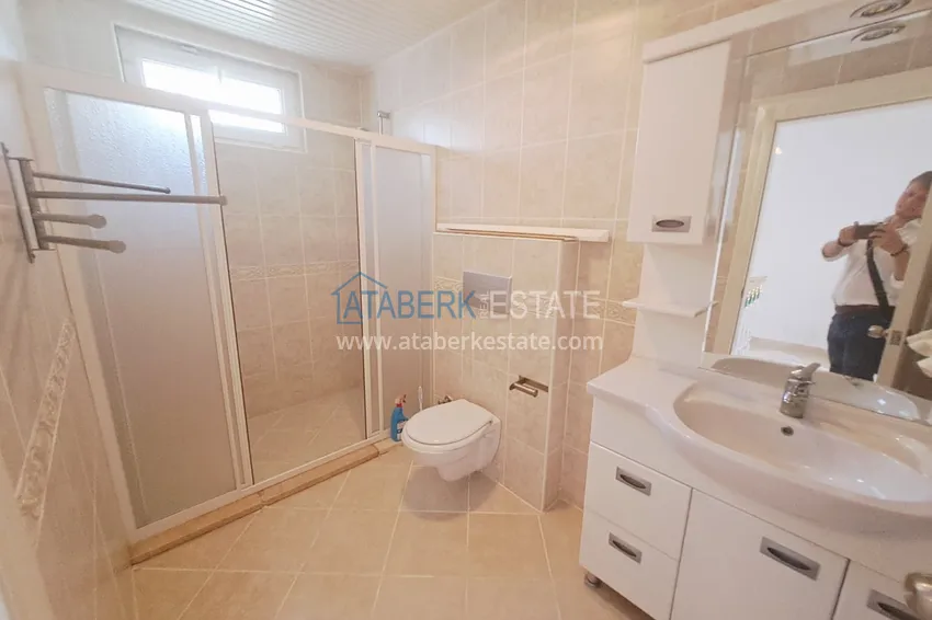 Приобрести Трехэтажная частная вилла с мебелью от собственника - Алания, район Бекташ. Подходит под ВНЖ 21