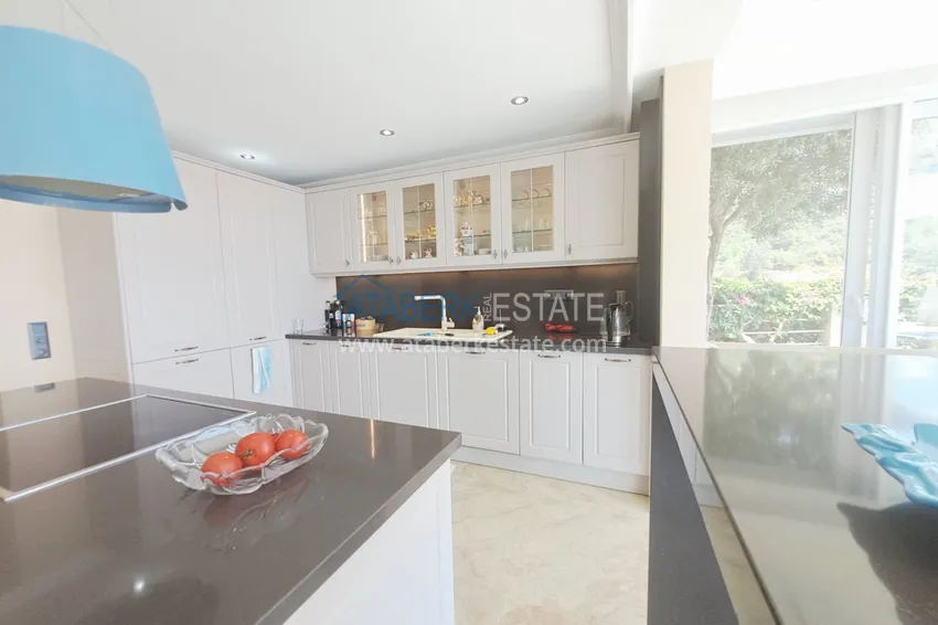 Приобрести Трехэтажная частная вилла с мебелью от собственника - Алания, район Бекташ. Подходит под ВНЖ 8