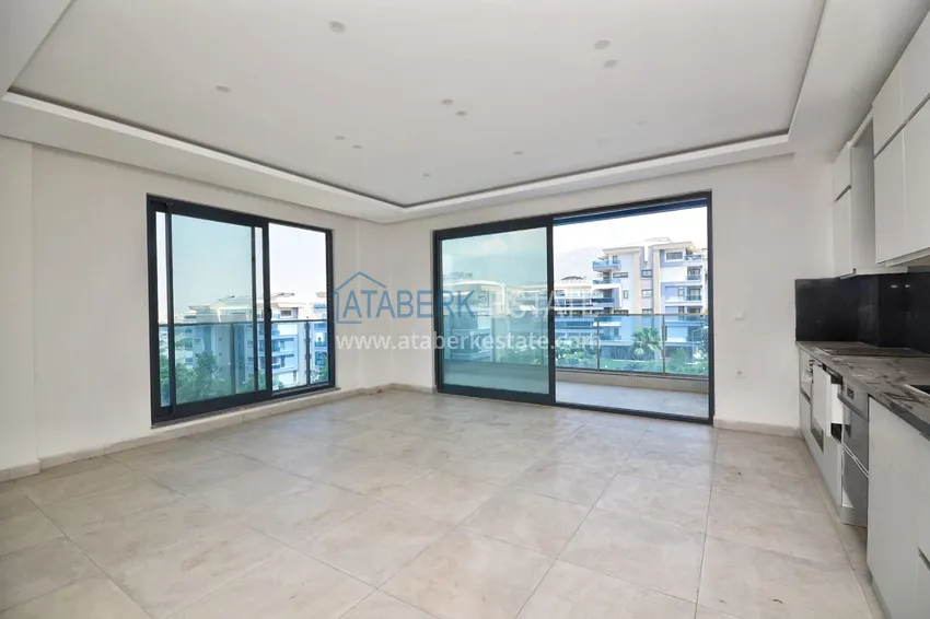 Приобрести Линейные апартаменты 3+1 в современном комплексе - Алания, Каргыджак 7 