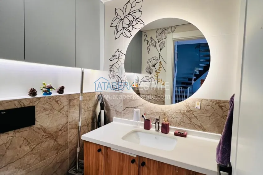 Приобрести Дуплекс 3+1 с мебелью и видом на горы, район Верхняя Оба - продажа от собственника 10 