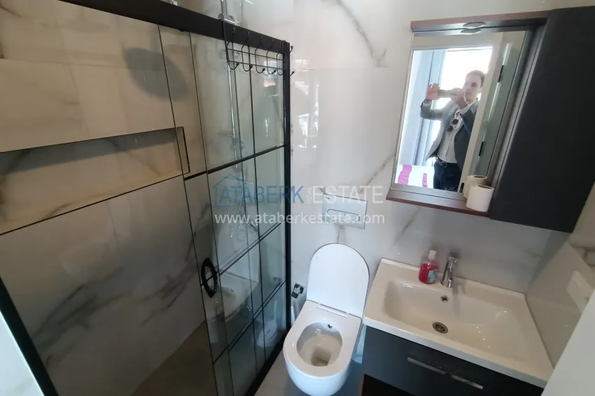 Приобрести Двухуровневый пентхаус в центре Алании – с видом на горы, 250 метров до пляжа 7 