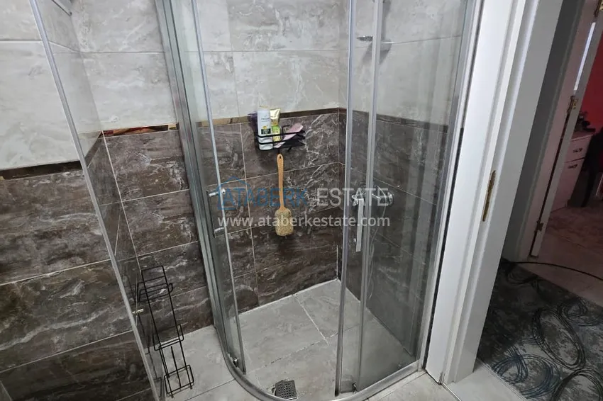 Приобрести Двухуровневая квартира с мебелью от собственника в Алании, район Кестель 17 