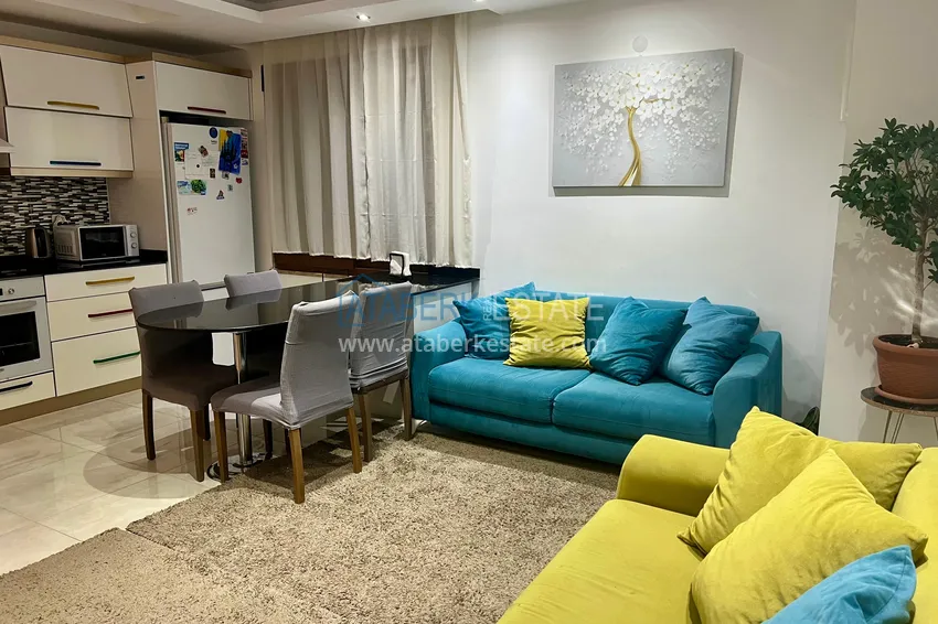 Приобрести Двухуровневая квартира с мебелью от собственника в Алании, район Кестель 5 