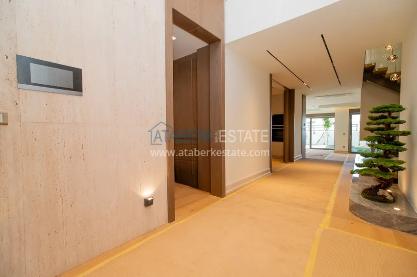 Приобрести Современные виллы в Анталии, район Лара - собственный бассейн, сад и идеальная локация 3 