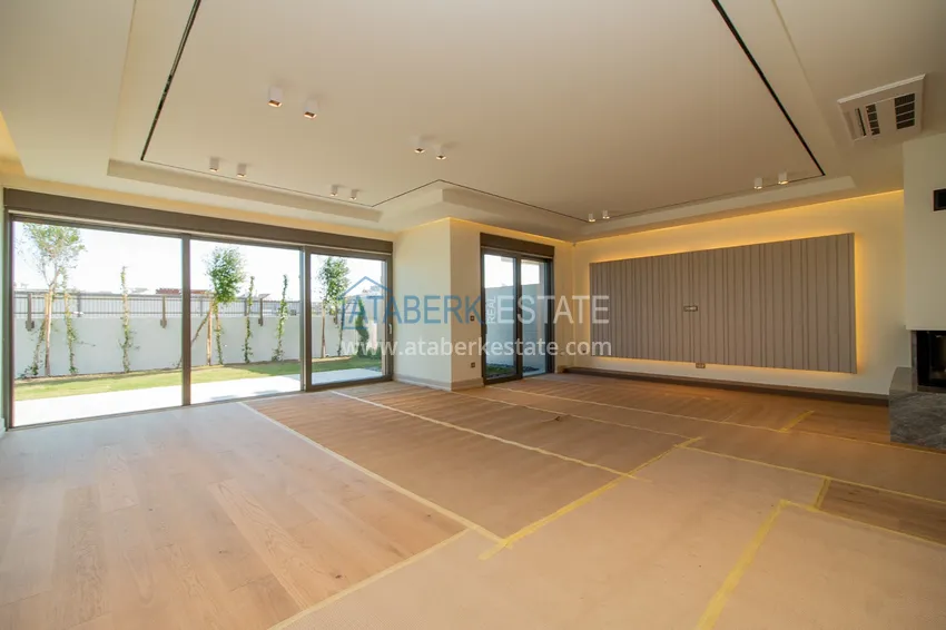 Приобрести Современные виллы в Анталии, район Лара - собственный бассейн, сад и идеальная локация 28 