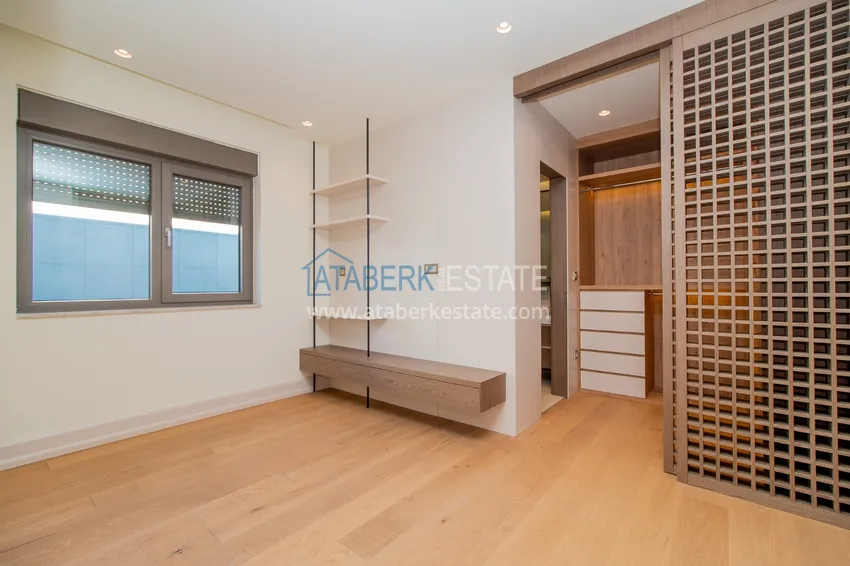 Приобрести Современные виллы в Анталии, район Лара - собственный бассейн, сад и идеальная локация 32 