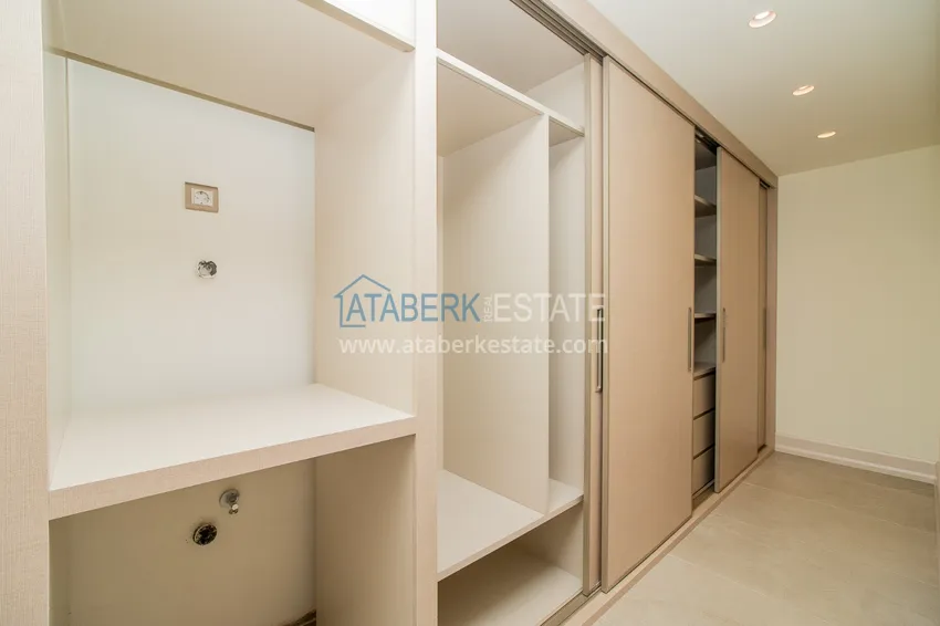 Приобрести Современные виллы в Анталии, район Лара - собственный бассейн, сад и идеальная локация 42 