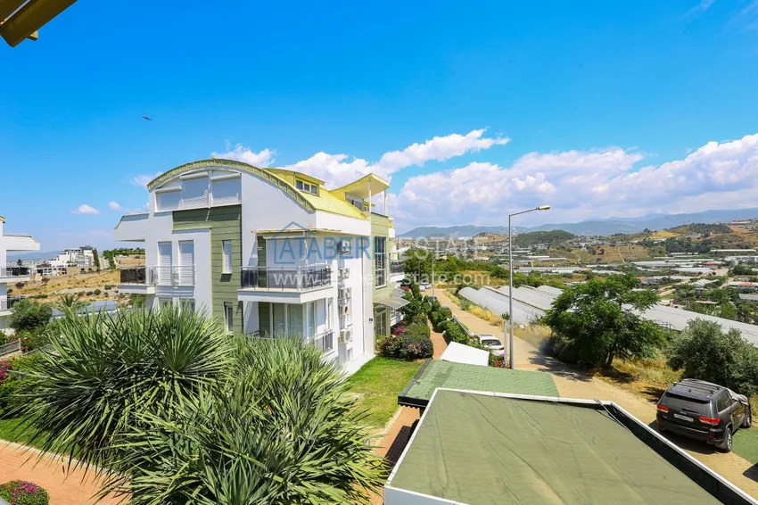 Приобрести Пентхаус-дуплекс 3+1 с панорамным видом в Конаклы, Алания 20 