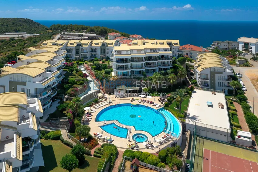 Пентхаус-дуплекс 3+1 с панорамным видом в Конаклы, Алания 4 