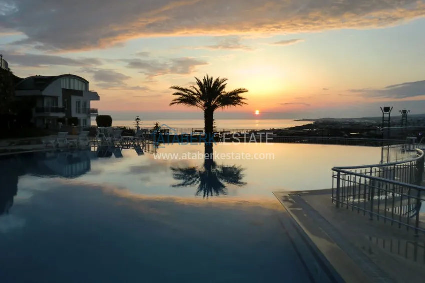 Пентхаус-дуплекс 3+1 с панорамным видом в Конаклы, Алания 8 