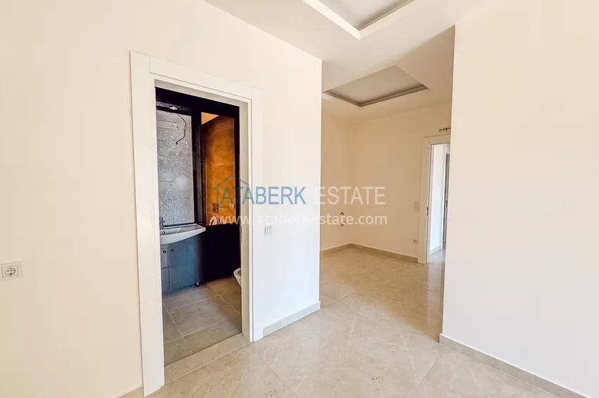 Приобрести Линейная квартира 3+1 201 м² в Алании, центр района Махмутлар  10 