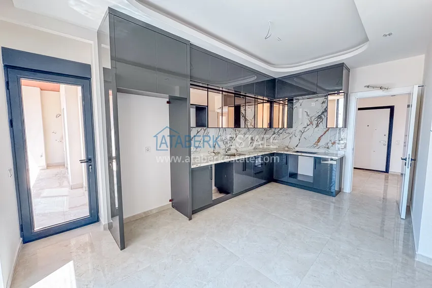 Приобрести Линейная квартира 3+1 201 м² в Алании, центр района Махмутлар  5 