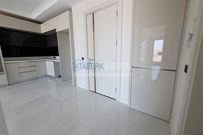 Приобрести Квартира 1+1 85 м² в премиальном комплекс-отеле на побережье Тюрклера – Алания 2 