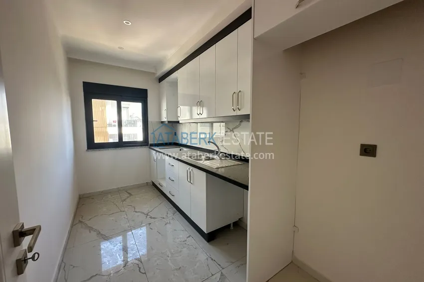 Приобрести Квартира 2+1 в центре Аланьи - с отдельной кухней и видом на горы, подходит для ВНЖ 4 