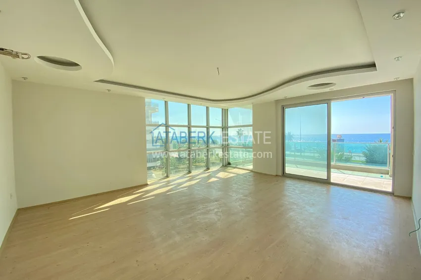 Приобрести Квартира 3+1 в Алании – первая береговая, под гражданство, район Кестель 6 