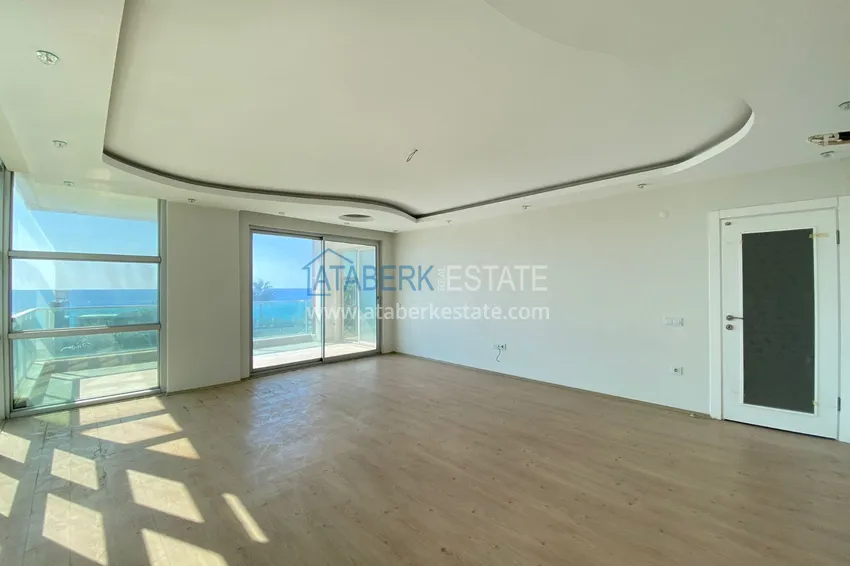 Приобрести Квартира 3+1 в Алании – первая береговая, под гражданство, район Кестель 7 