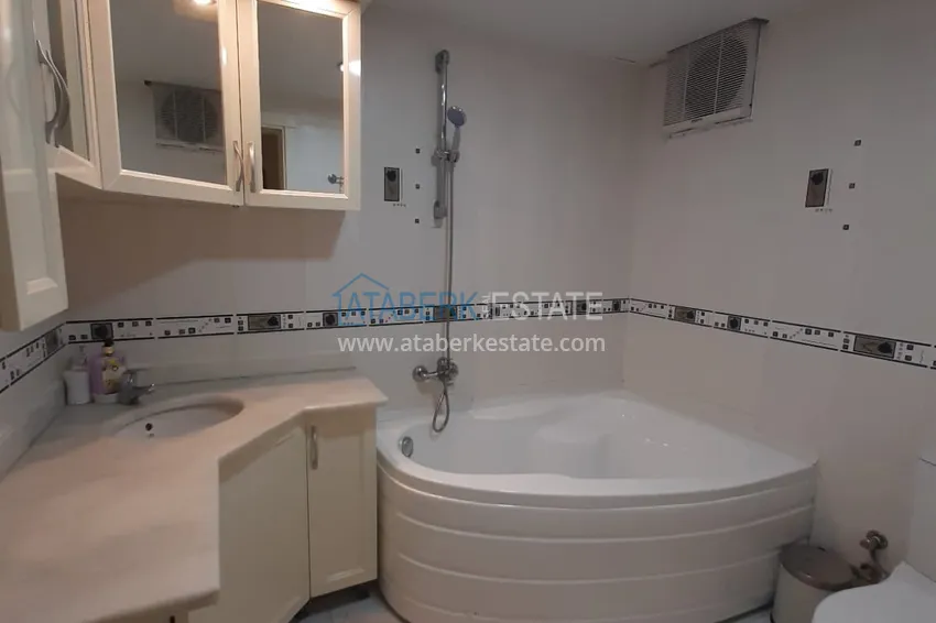 Приобрести Квартира 2+1 в Алании, район Махмутлар – с мебелью, застеклёнными балконами рядом с Yekta Mall 11 