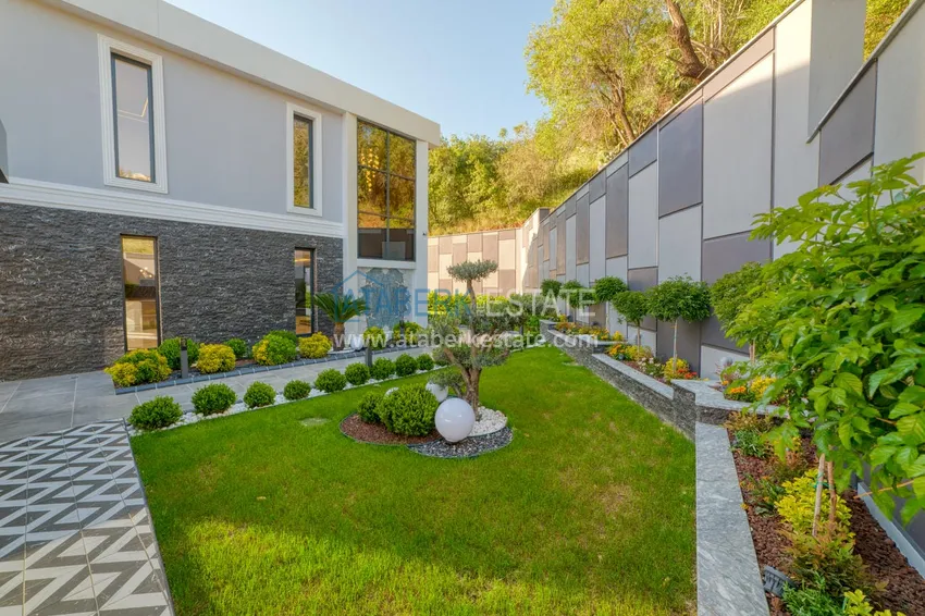 Элитная вилла в Кестеле, Алания – современный дизайн, панорамные виды и полный комфорт. Недвижимость под гражданство  26 