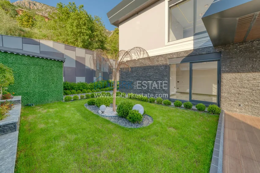 Элитная вилла в Кестеле, Алания – современный дизайн, панорамные виды и полный комфорт. Недвижимость под гражданство  27 