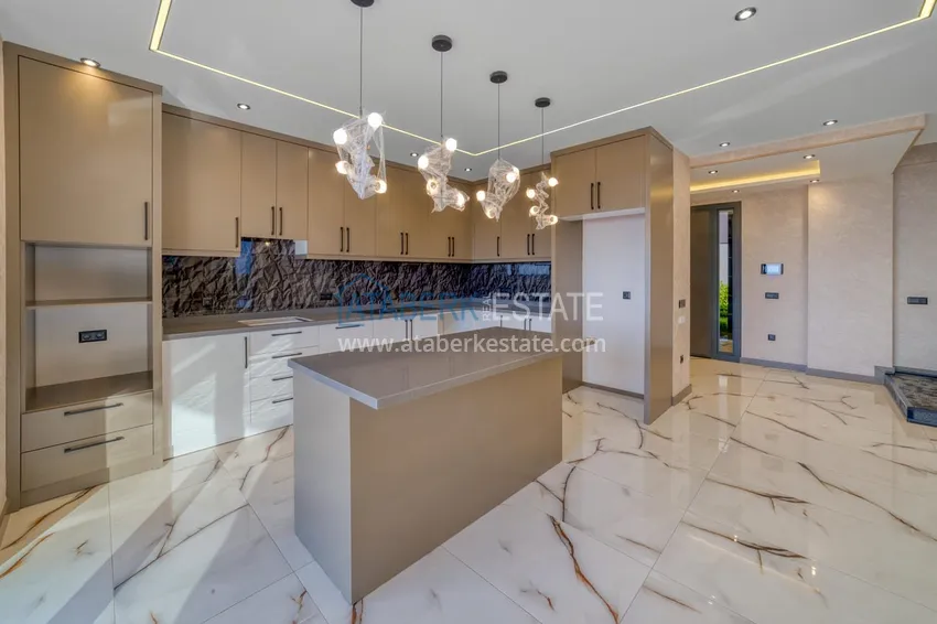 Приобрести Элитная вилла в Кестеле, Алания – современный дизайн, панорамные виды и полный комфорт. Недвижимость под гражданство  4 