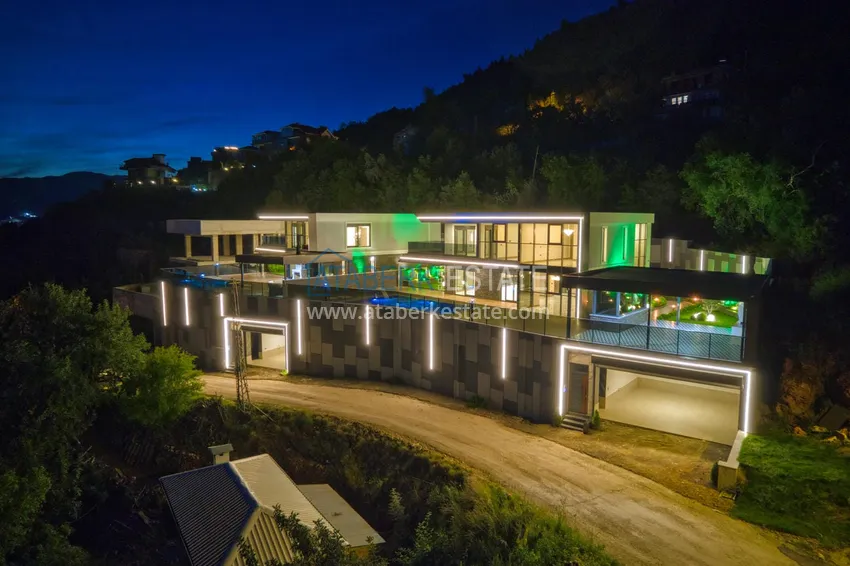 Элитная вилла в Кестеле, Алания – современный дизайн, панорамные виды и полный комфорт. Недвижимость под гражданство  8 