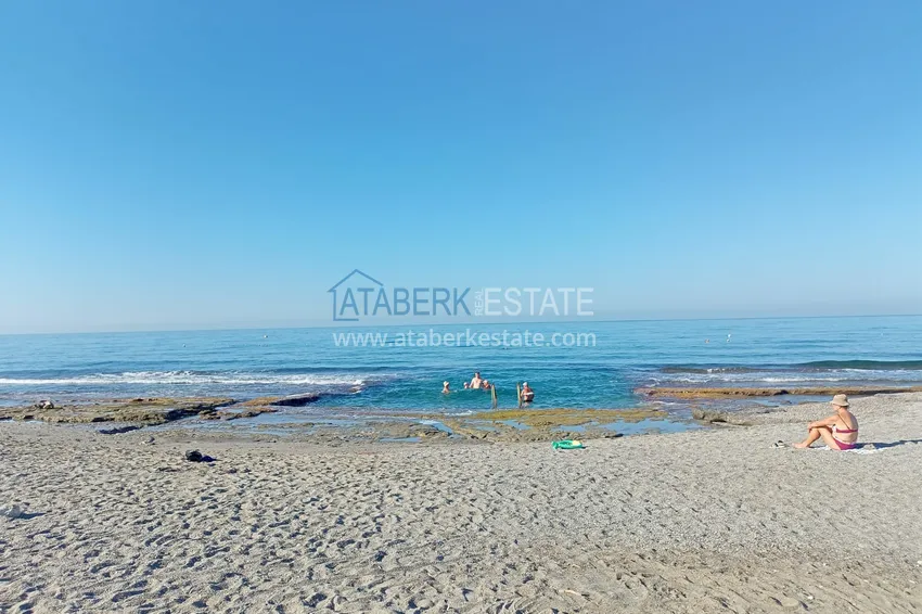 Двухкомнатная квартира в Махмутларе, Алания - с мебелью, вид на море, первая береговая 23 