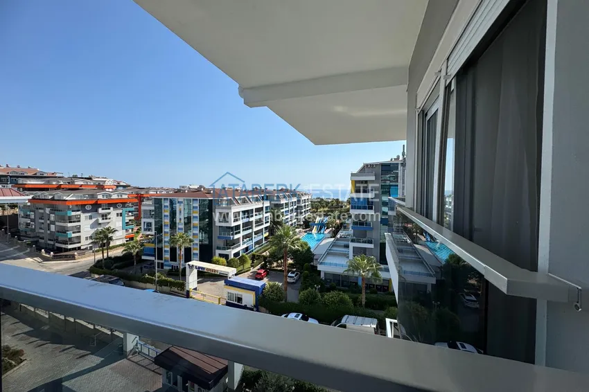 Приобрести Двухуровневый пентхаус в Алании, район Кестель - с мебелью и видом на море 25 