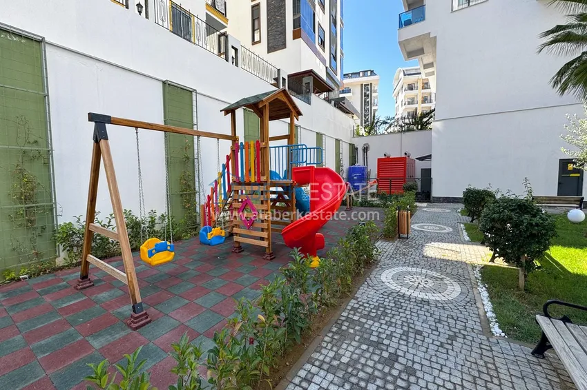 Новый многоквартирный жилой комплекс комфорт-класса в Махмутларе 18