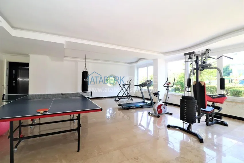 Трехкомнатная квартира в современном комплексе в 150 метрах от моря – Алания, район Кестель 21