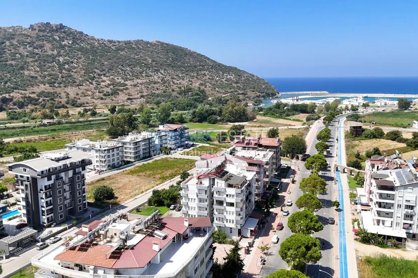 Городская квартира с застекленным балконом после ремонта в Газипаше 2