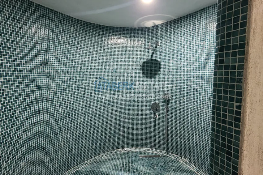 Квартира 1+1 с мебелью от собственника в Махмутларе — ЖК с сервисом уровня отеля и частным пляжем 14 