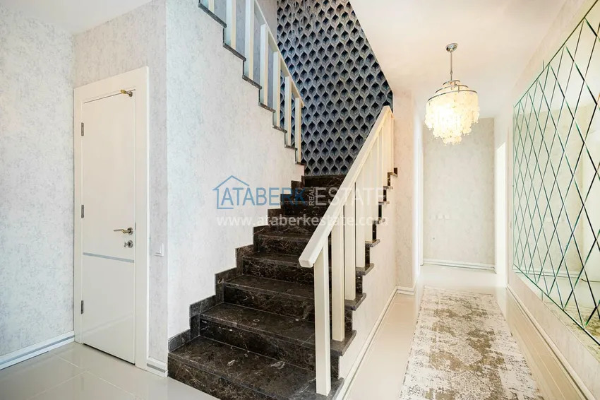 Приобрести Элегантная вилла 3+1 с панорамным видом на море и горы в элитном комплексе – Алания, район Каргыджак 14 